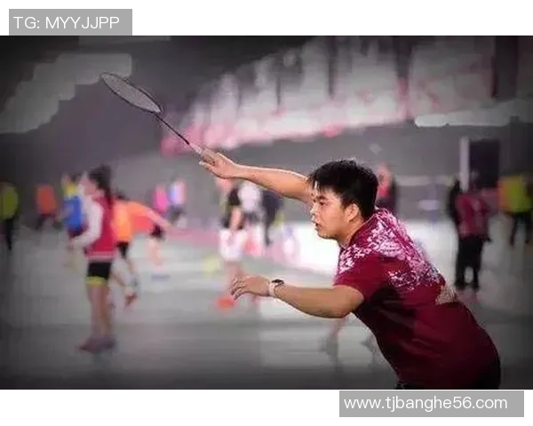 羽毛球的力量与坚持：深入了解重庆羽毛球队的耐力训练与精神